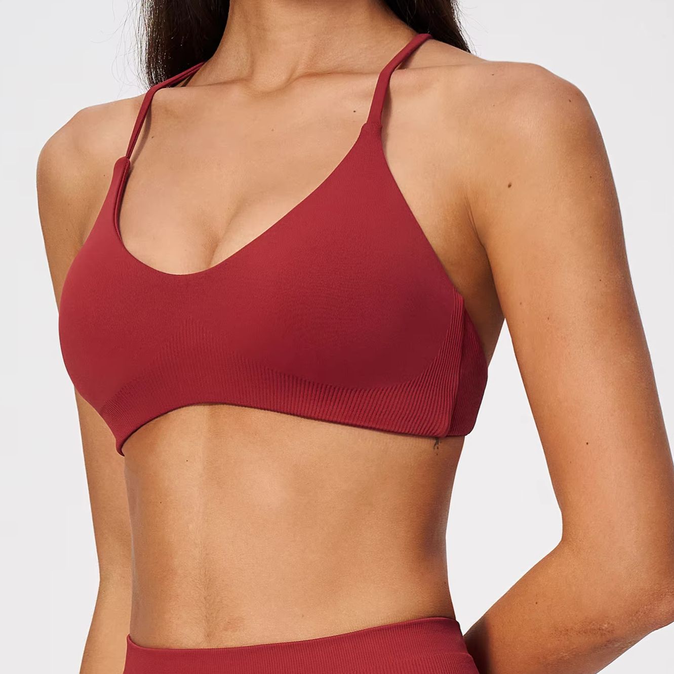 Bezszwowy biustonosz sportowy  – Quick Dry Underwear recenzja i cena